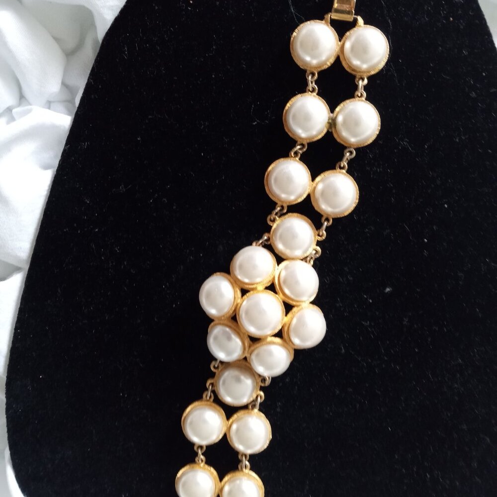 Givenchy Pearl Bracelet